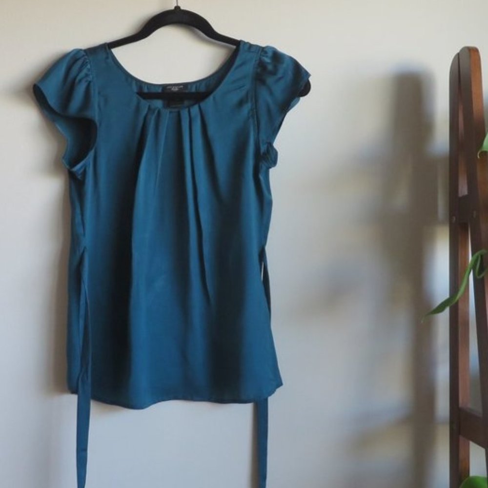 Ann Taylor Silky Soft Blue Work / Business Blouse